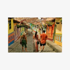 Guatape Rock & Coffee Tour & Picturesque Town: Private Tour, Family of 4